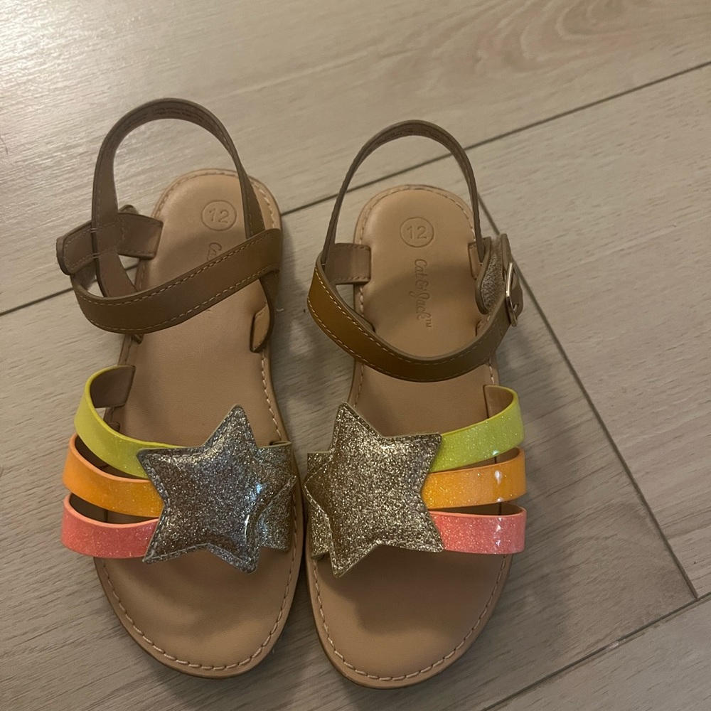 4 sandals